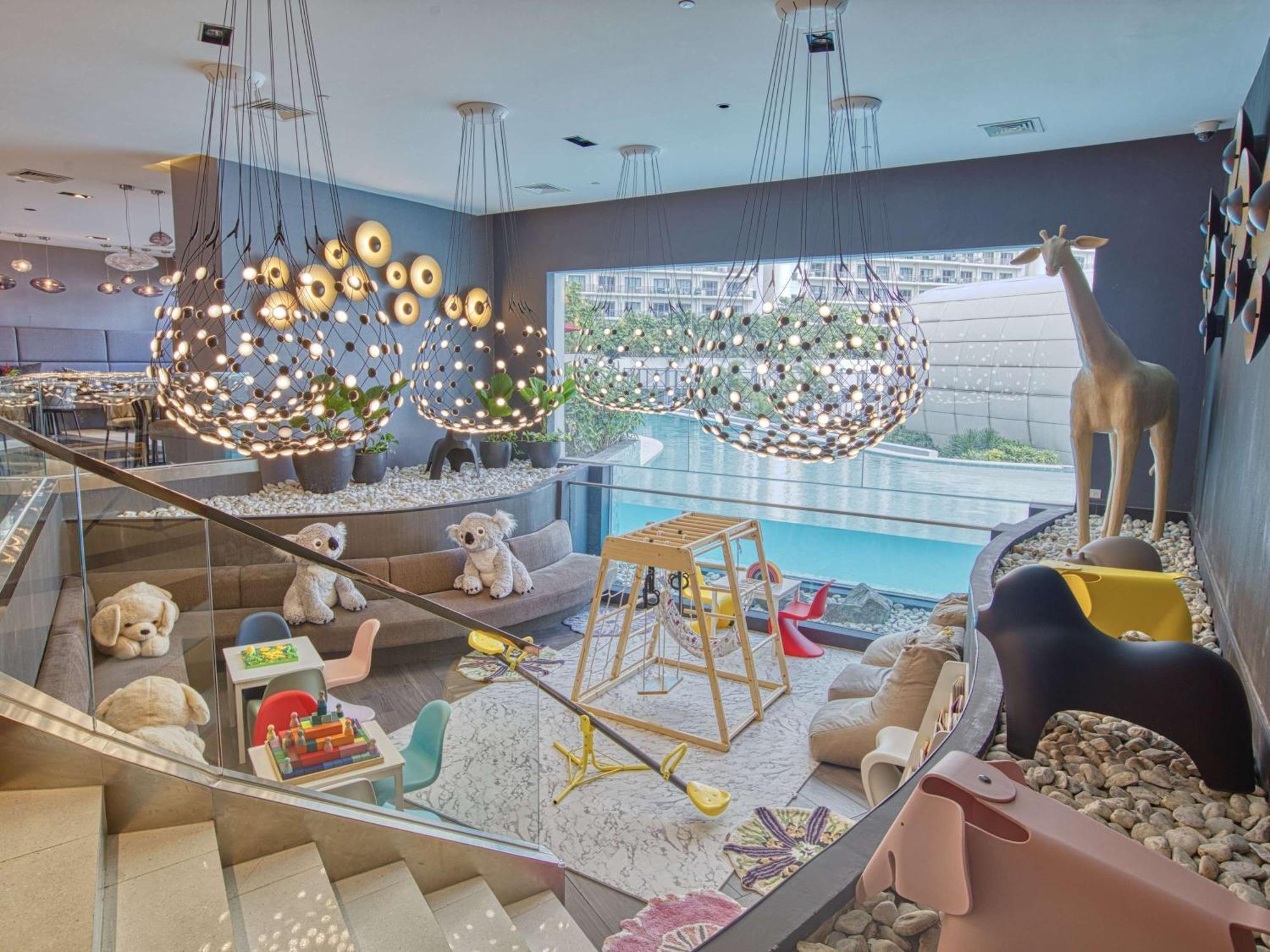 Novotel Suites Manila At Acqua Mandaluyong Exteriér fotografie