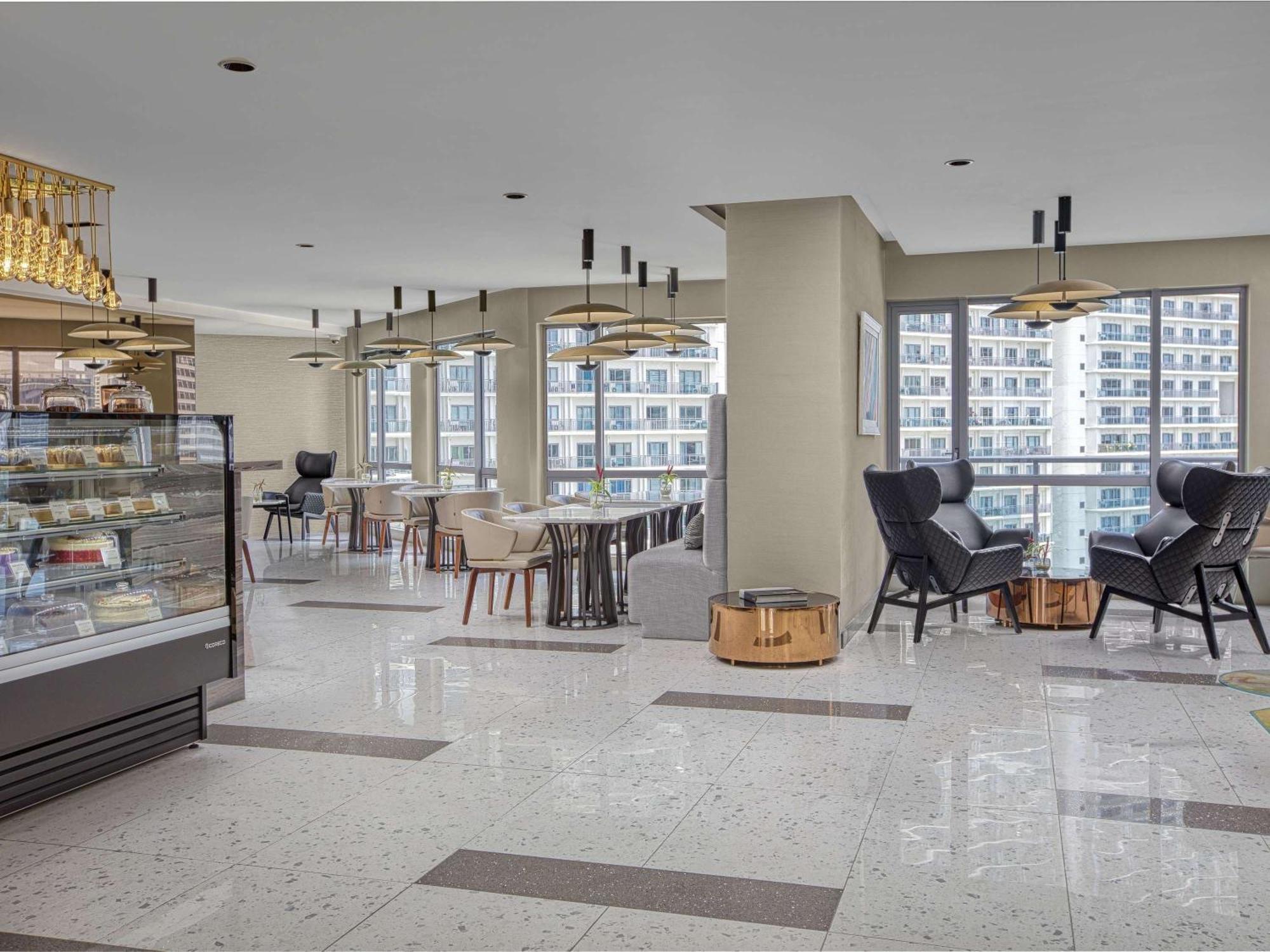Novotel Suites Manila At Acqua Mandaluyong Exteriér fotografie