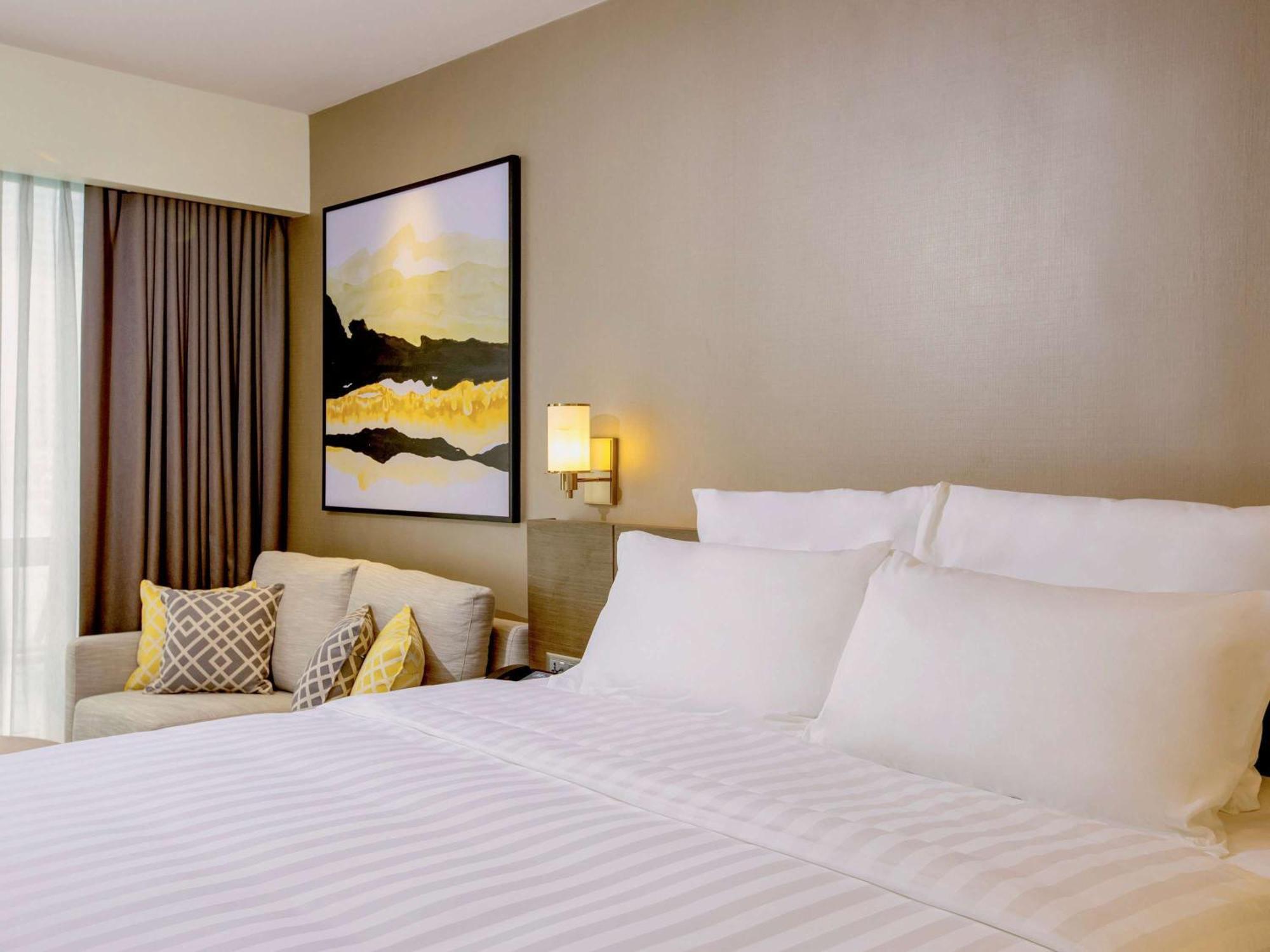 Novotel Suites Manila At Acqua Mandaluyong Exteriér fotografie
